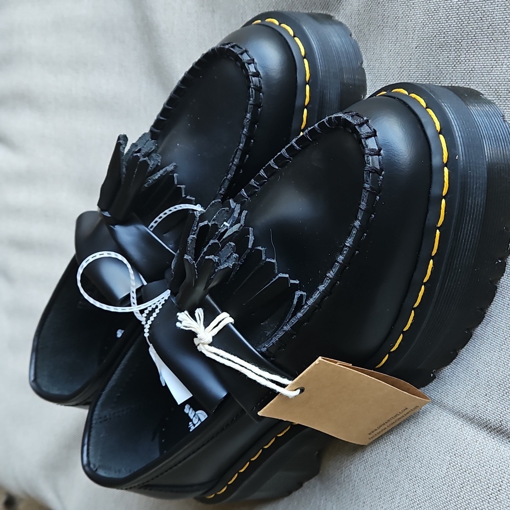 Dr Martens Adrian Quad Platform Tassel Loafers Black Leather- Unisex M6, W7 - Picture 2 of 10